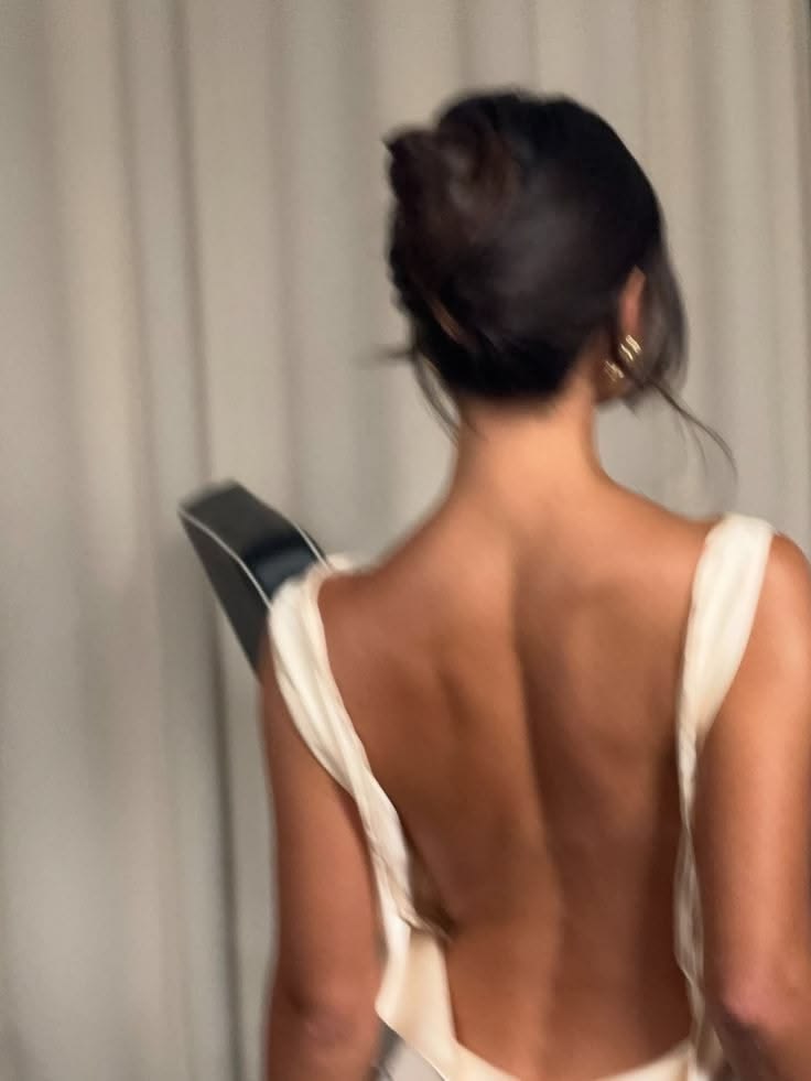 Backless silk, low bun